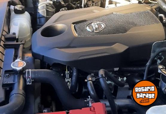 Camionetas - Nissan Frontier LE 2021 Diesel 85000Km - En Venta