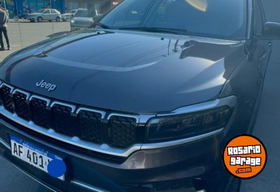 Camionetas - Jeep 2.0 Td380 At9 4x4 7pas Li 2022 Diesel 109000Km - En Venta