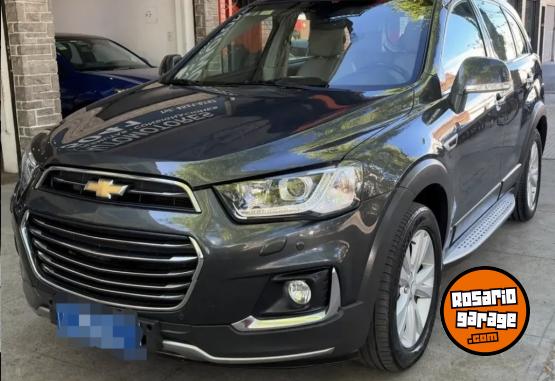 Camionetas - Chevrolet Captiva ltz 2.2 4x4 7plaz 2017 Diesel 126000Km - En Venta