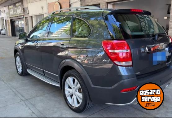 Camionetas - Chevrolet Captiva ltz 2.2 4x4 7plaz 2017 Diesel 126000Km - En Venta