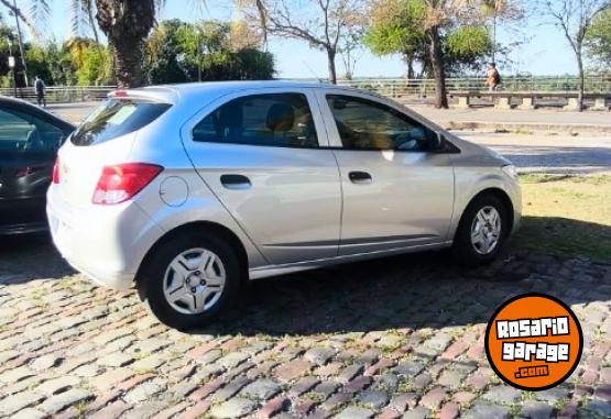 Autos - Chevrolet Onix Joy 2018 Nafta 80000Km - En Venta