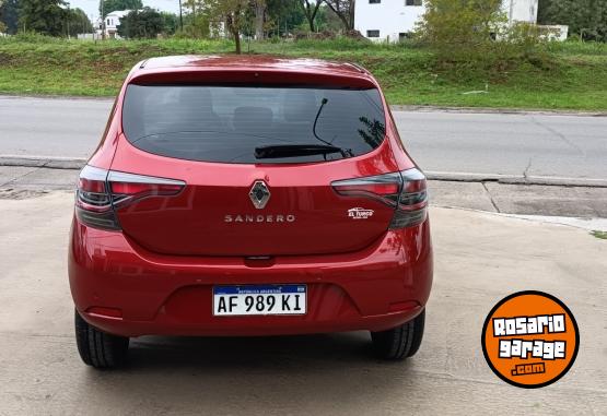 Autos - Renault Sandero intens 2023 Nafta 11090Km - En Venta