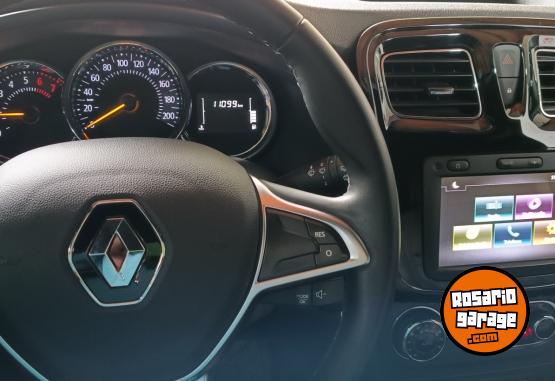 Autos - Renault Sandero intens 2023 Nafta 11090Km - En Venta