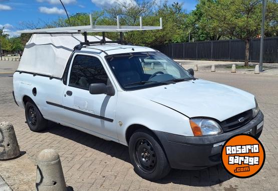 Camionetas - Ford Courier 2004 Diesel 325000Km - En Venta