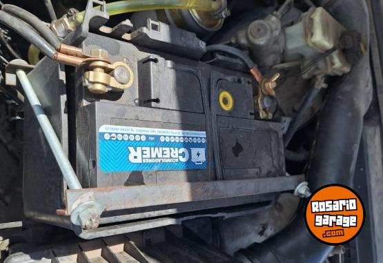 Camionetas - Ford Courier 2004 Diesel 325000Km - En Venta