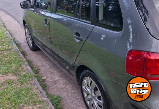 Autos - Volkswagen Suran gnc trendline 2013 GNC 130000Km - En Venta
