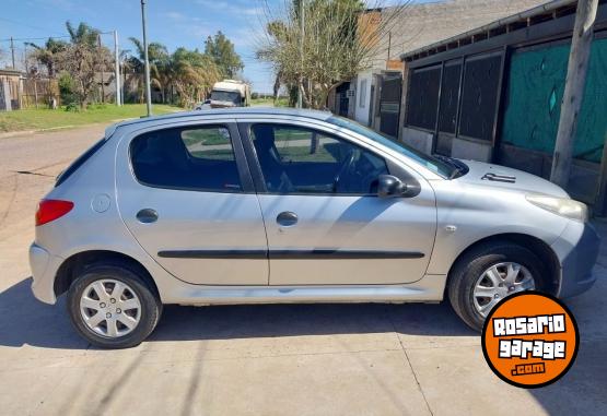 Autos - Peugeot 207 2012 Nafta 107000Km - En Venta