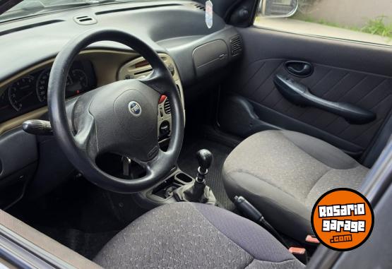 Autos - Fiat Siena ELX 1.7 Diesel 2002 Diesel 259000Km - En Venta