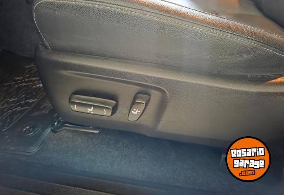 Camionetas - Toyota Hilux srx 2020 Diesel 68000Km - En Venta