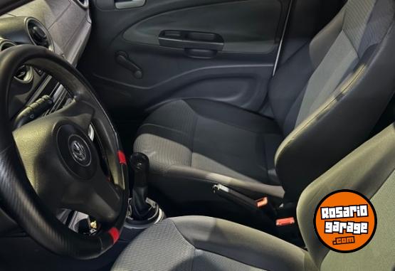 Autos - Volkswagen gol trend 2012 Nafta 143500Km - En Venta