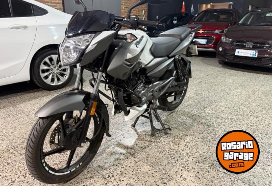 Motos - Bajaj Rowser 2026 Nafta 3000Km - En Venta