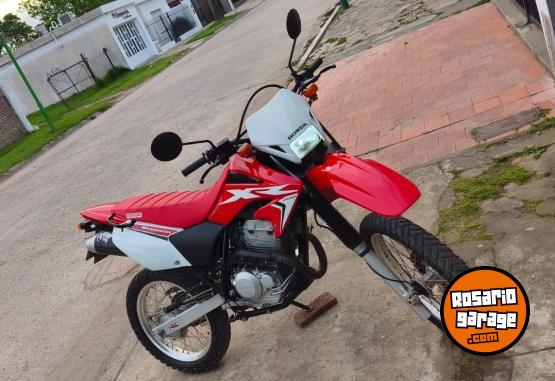 Motos - Honda Tornado XR 250 2017 Nafta 22000Km - En Venta