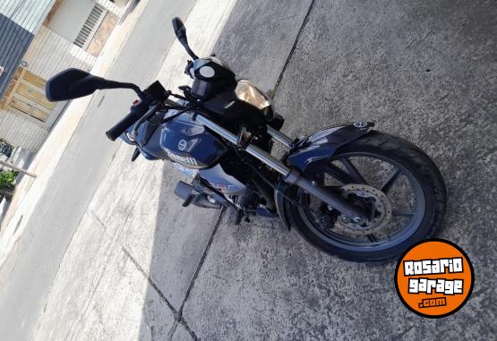 Motos - Benelli 150cc 2021 Nafta 111111Km - En Venta