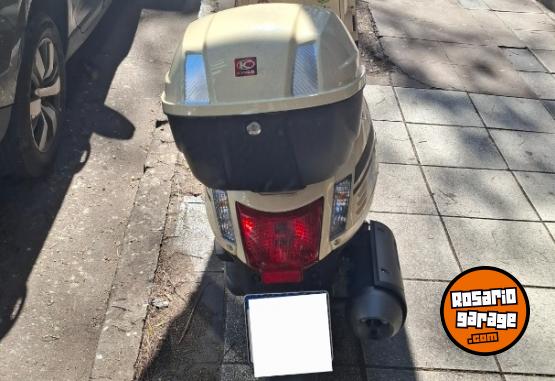 Motos - Kymco Like 2023 Nafta 7800Km - En Venta