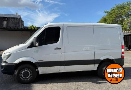 Utilitarios - Mercedes Benz SPRINTER 411 2019 Diesel 200000Km - En Venta