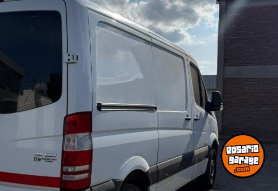 Utilitarios - Mercedes Benz SPRINTER 411 2019 Diesel 200000Km - En Venta