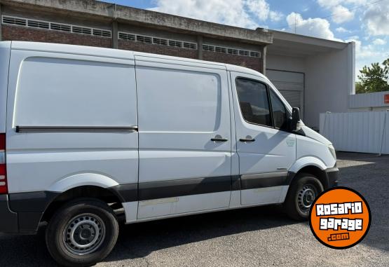 Utilitarios - Mercedes Benz SPRINTER 411 2019 Diesel 200000Km - En Venta
