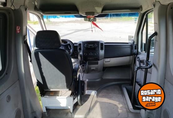 Utilitarios - Mercedes Benz sprinter 2015 Nafta 300000Km - En Venta