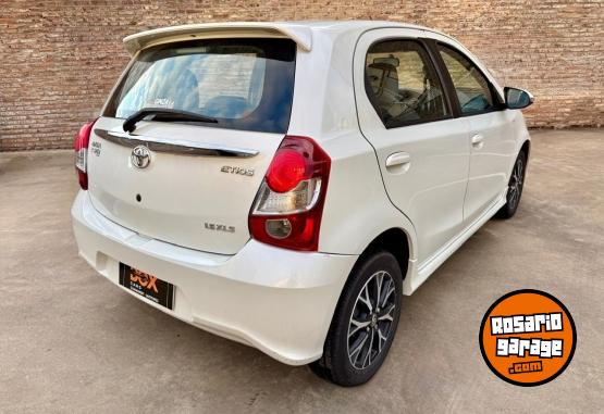 Autos - Toyota Etios Xls 1.5 2020 Nafta 90000Km - En Venta