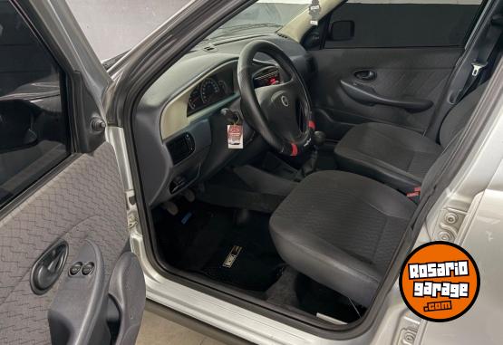 Autos - Fiat Palio 2004 GNC 150000Km - En Venta