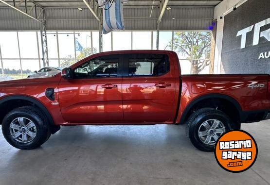 Camionetas - Ford RANGER XLS V6 4X4 2024 Diesel 8787Km - En Venta