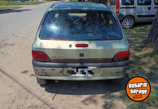 Autos - Renault Clio 1999 Diesel 300000Km - En Venta
