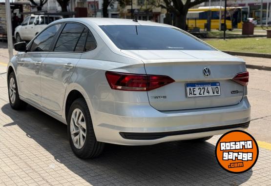 Autos - Volkswagen VIRTUS TRENDLINE MT 2020 Nafta 53000Km - En Venta