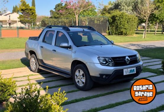 Autos - Renault Oroch 2016 GNC  - En Venta