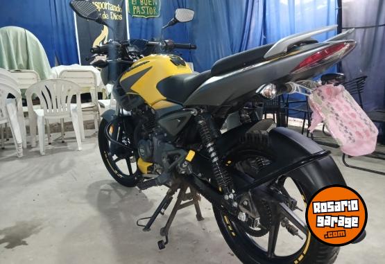 Motos - Benelli Rouser 2023 Nafta 9500Km - En Venta