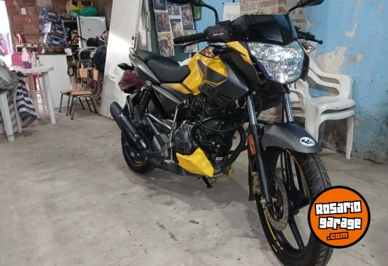 Motos - Benelli Rouser 2023 Nafta 9500Km - En Venta