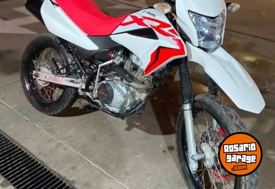 Motos - Honda XR 2016 Nafta 1000Km - En Venta