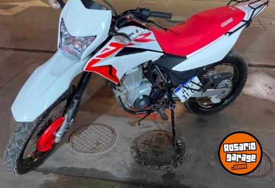 Motos - Honda XR 2016 Nafta 1000Km - En Venta