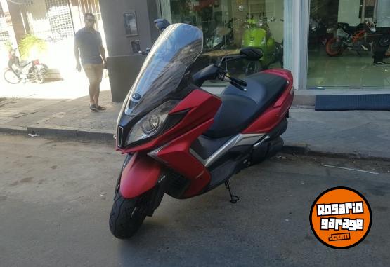 Motos - Kymco DOWNTOWN 350 2022 Nafta 8000Km - En Venta