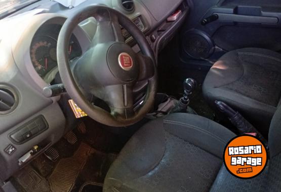 Autos - Fiat 2014 atractive 2014 GNC 136000Km - En Venta
