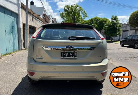 Autos - Ford Focus Ghia 2010 GNC 140000Km - En Venta
