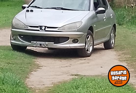 Autos - Peugeot 206 XT NAFTA 2008 Nafta 180000Km - En Venta