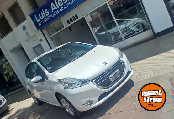 Autos - Peugeot 208 2013 Nafta 55000Km - En Venta