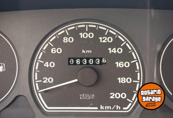 Autos - Fiat Uno 2000 Nafta 63000Km - En Venta