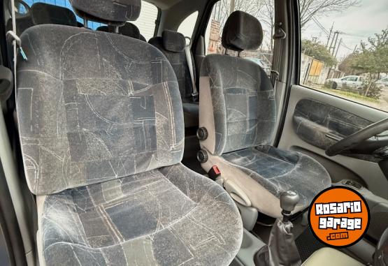 Autos - Renault Scenic 2008 Nafta 205000Km - En Venta