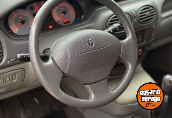 Autos - Renault Scenic 2008 Nafta 205000Km - En Venta