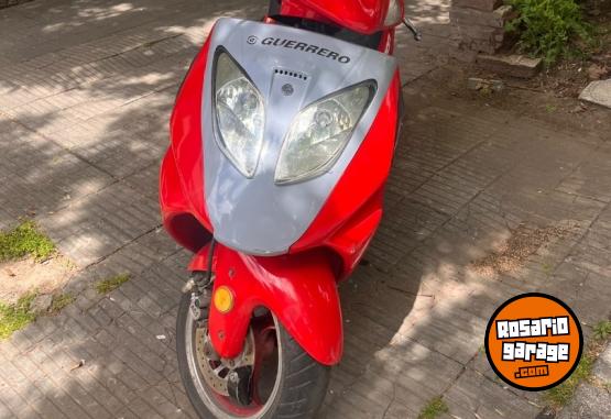 Motos - Motomel SCOOTER 2016 Nafta 61000Km - En Venta