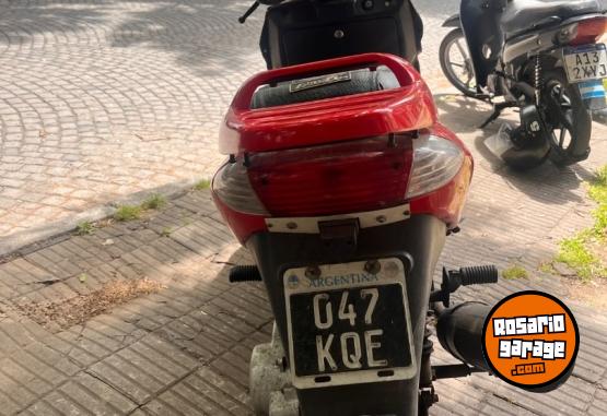 Motos - Motomel SCOOTER 2016 Nafta 61000Km - En Venta
