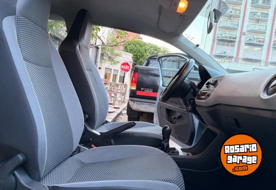 Autos - Volkswagen Up Move 2015 Nafta 120000Km - En Venta