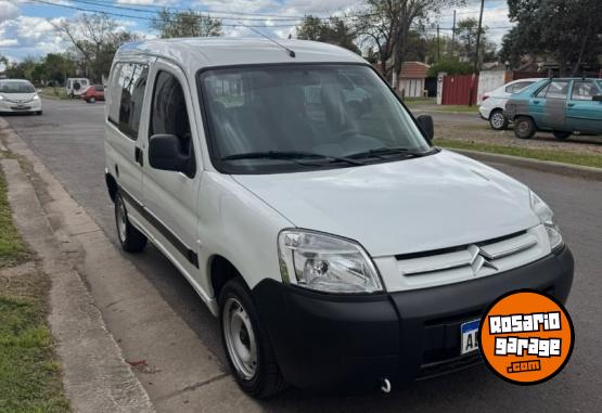 Utilitarios - Citroen berlingo 2021 Diesel 79000Km - En Venta