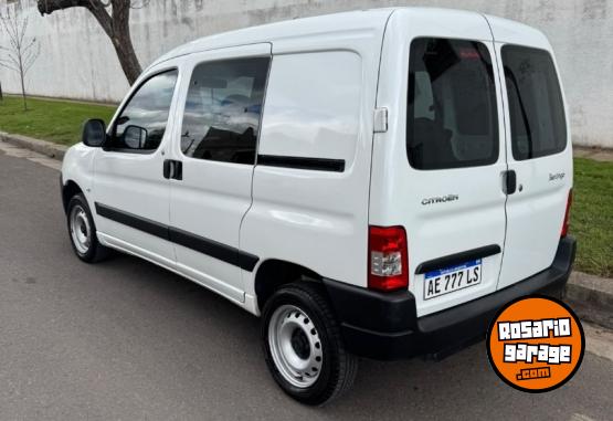Utilitarios - Citroen berlingo 2021 Diesel 79000Km - En Venta
