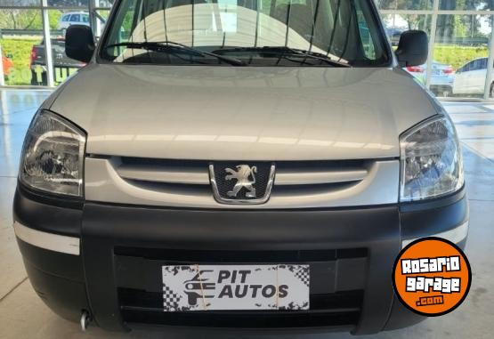 Utilitarios - Peugeot PARTNER 2016 Diesel 99970Km - En Venta