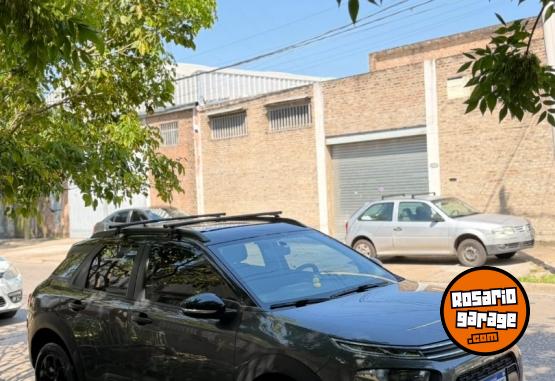 Autos - Renault c4 cactus x series 2021 Nafta 70000Km - En Venta