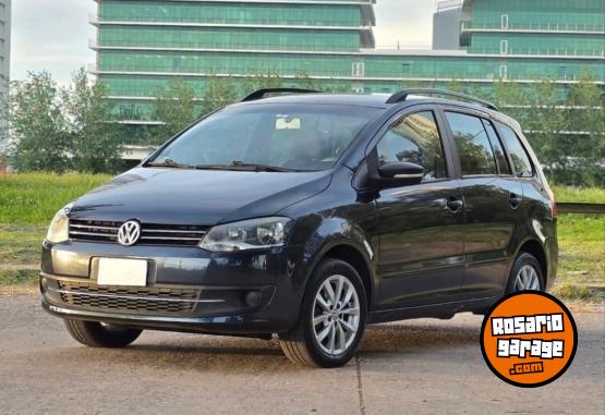 Autos - Volkswagen Suran trendline 2013 Nafta 118000Km - En Venta