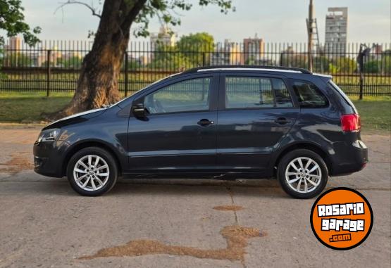Autos - Volkswagen Suran trendline 2013 Nafta 118000Km - En Venta