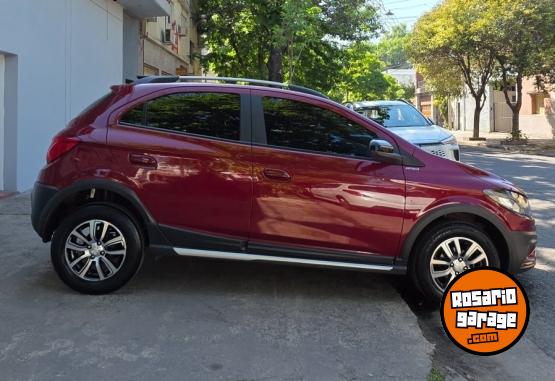 Autos - Chevrolet Onix 2017 Nafta 63000Km - En Venta